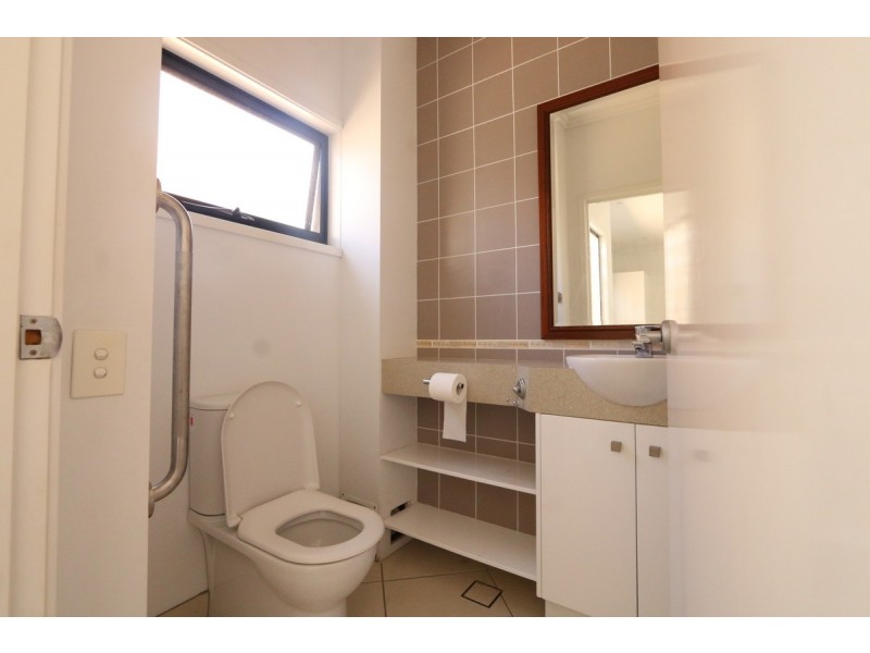 22 Wildfire Court, Newport QLD 4020