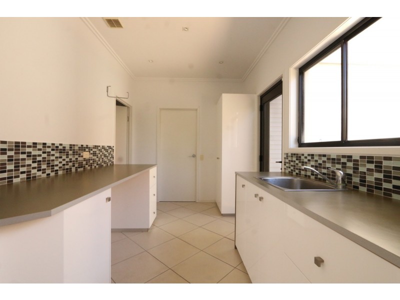 22 Wildfire Court, Newport QLD 4020