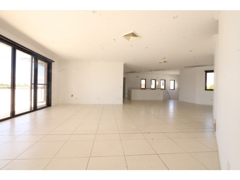 22 Wildfire Court, Newport QLD 4020