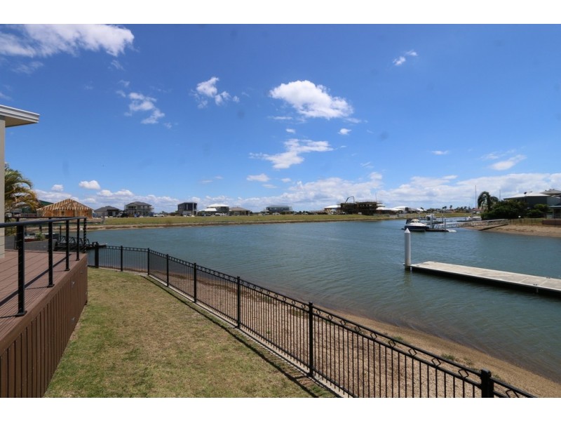 22 Wildfire Court, Newport QLD 4020