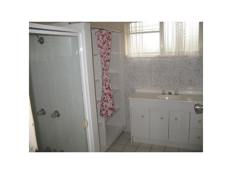 50 Shakespeare Parade, Strathpine QLD 4500
