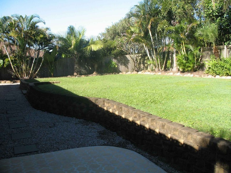 15 Civetta Court, Dakabin QLD 4503