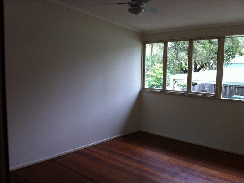 43 Hedge Street, Strathpine QLD 4500