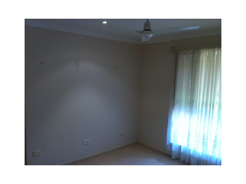 24 Cheltenham Street, Strathpine QLD 4500