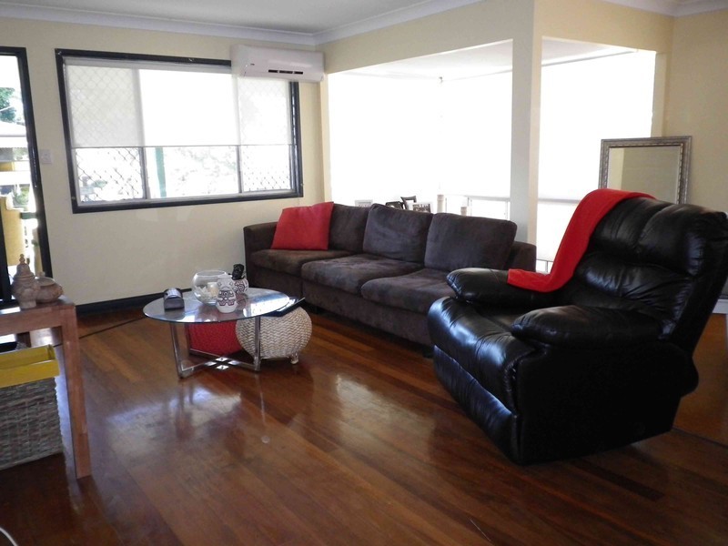 30 Charlor Street, Strathpine QLD 4500