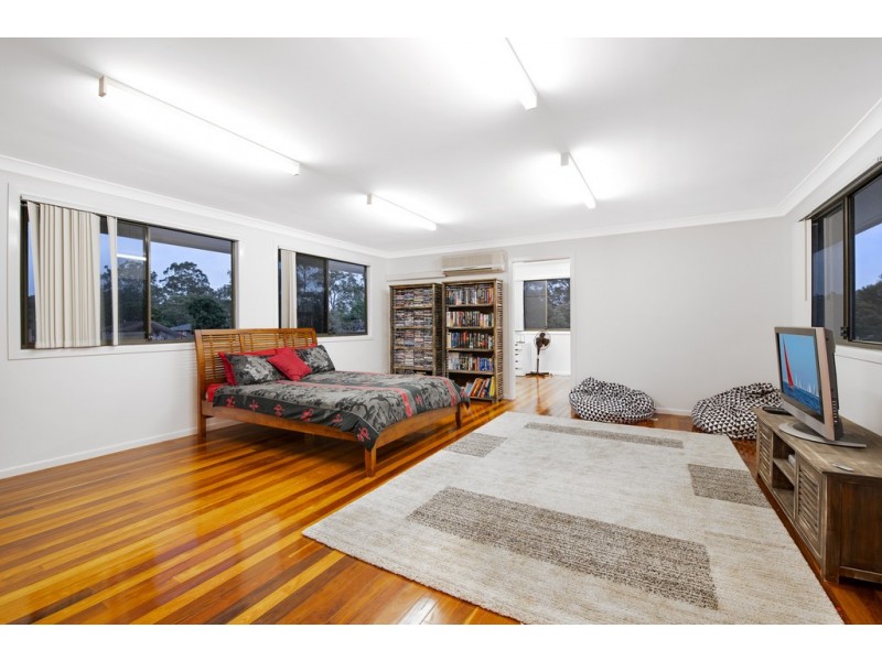 121 Bray Road, Lawnton QLD 4501