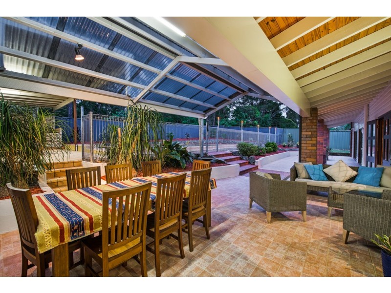 121 Bray Road, Lawnton QLD 4501