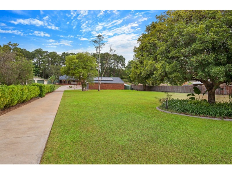 121 Bray Road, Lawnton QLD 4501