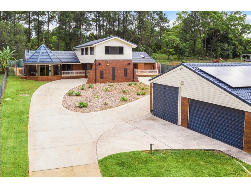 121 Bray Road, Lawnton QLD 4501