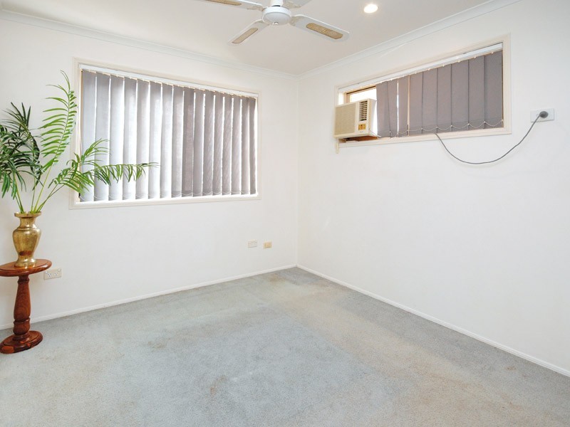 37 Manthey Crescent, Bray Park QLD 4500
