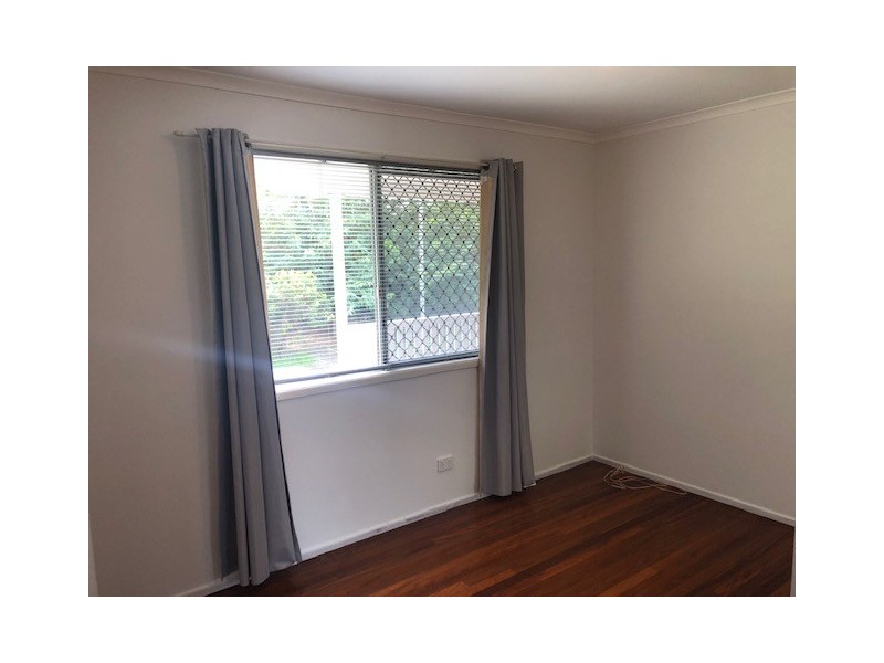 2 Warrimoo Drive, Petrie QLD 4502