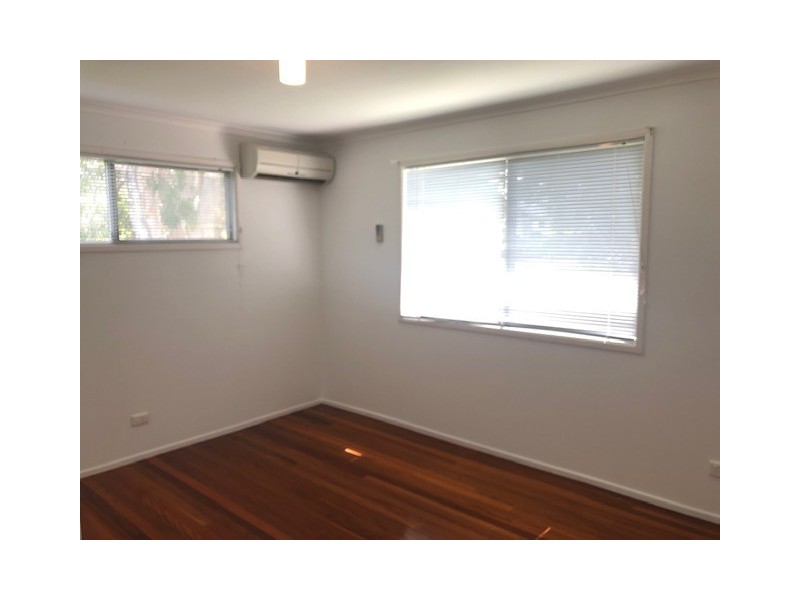 2 Warrimoo Drive, Petrie QLD 4502