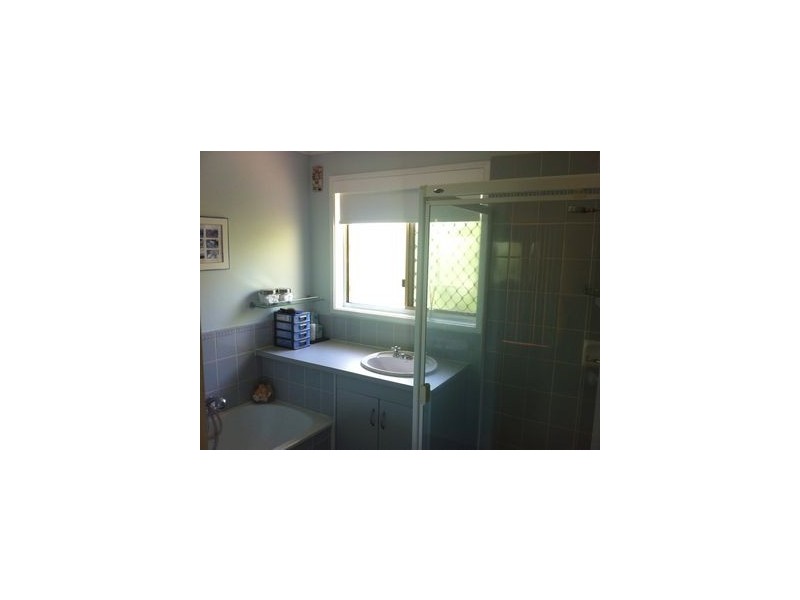 3 Fontenay Court, Petrie QLD 4502