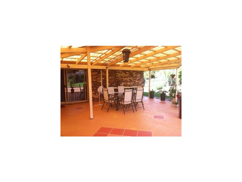 3 Fontenay Court, Petrie QLD 4502