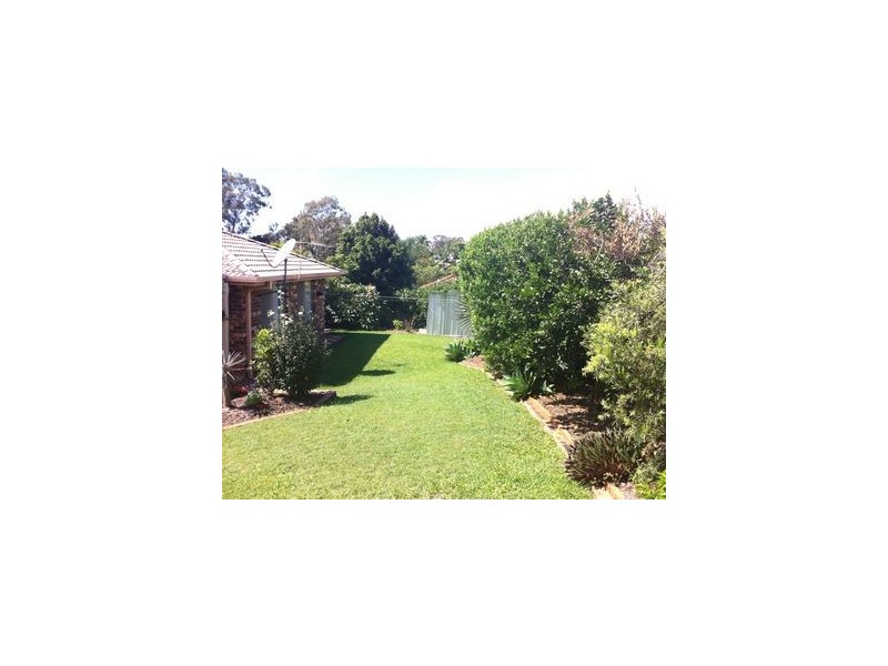 3 Fontenay Court, Petrie QLD 4502