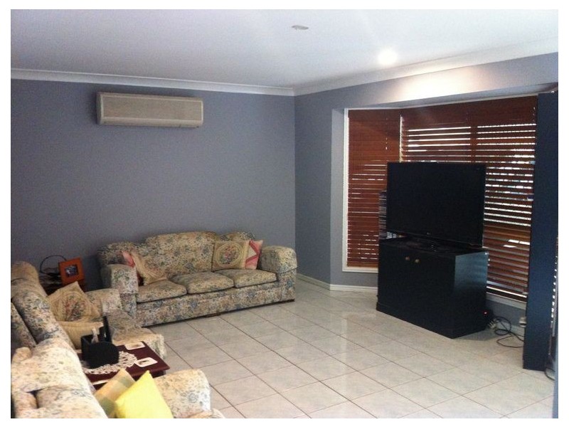 27 Piccabeen Ct, Narangba QLD 4504