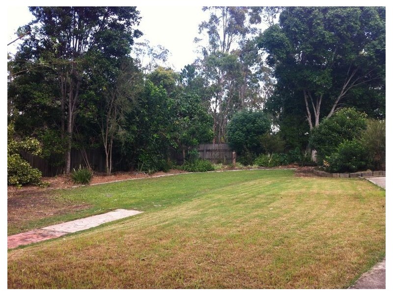 27 Piccabeen Ct, Narangba QLD 4504