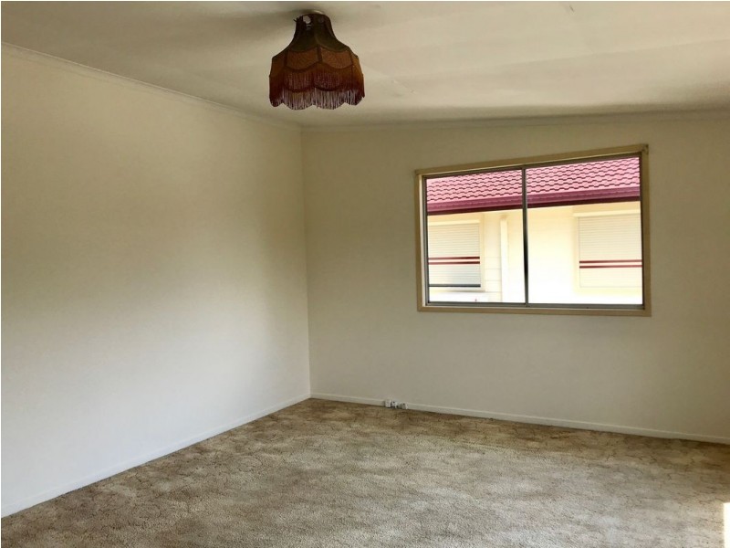 33 Dundee Drive, Morayfield QLD 4506