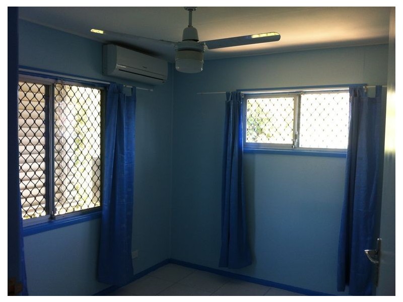 44 Samsonvale Rd, Strathpine QLD 4500