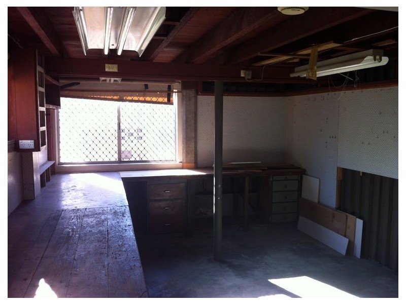 44 Samsonvale Rd, Strathpine QLD 4500