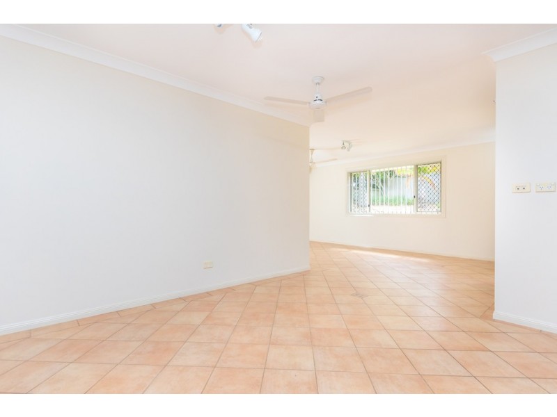 1 Camara Court, Eatons Hill QLD 4037