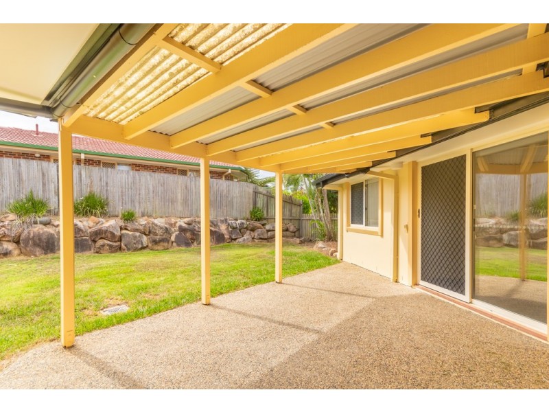 1 Camara Court, Eatons Hill QLD 4037