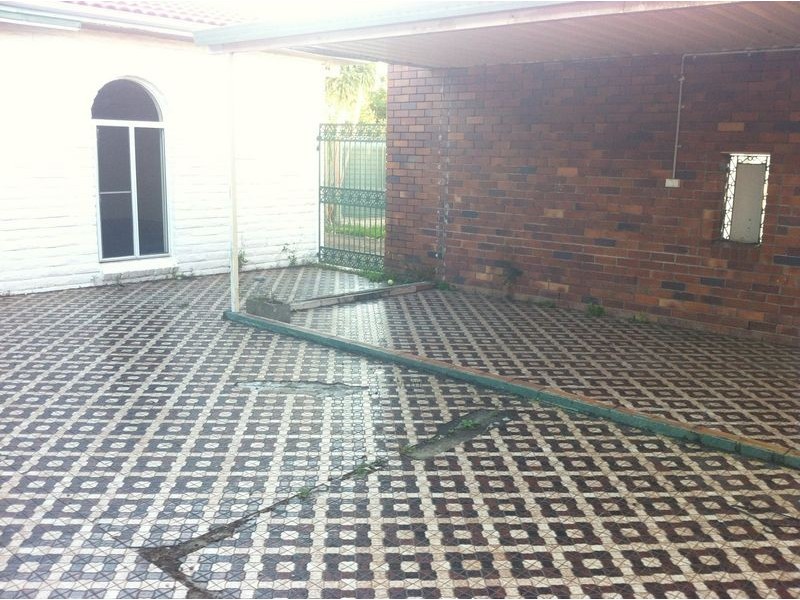 5 Johnson Street, Kallangur QLD 4503