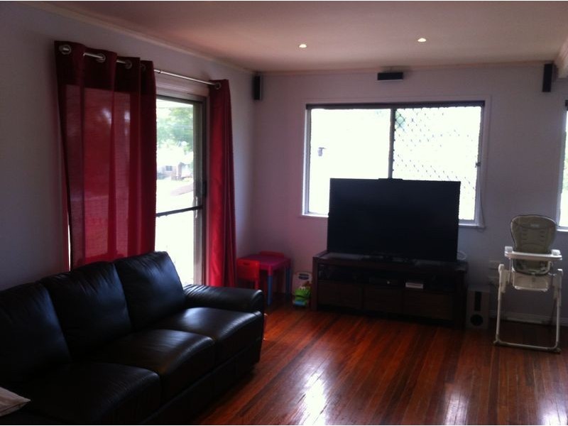 26 Peter Street, Strathpine QLD 4500