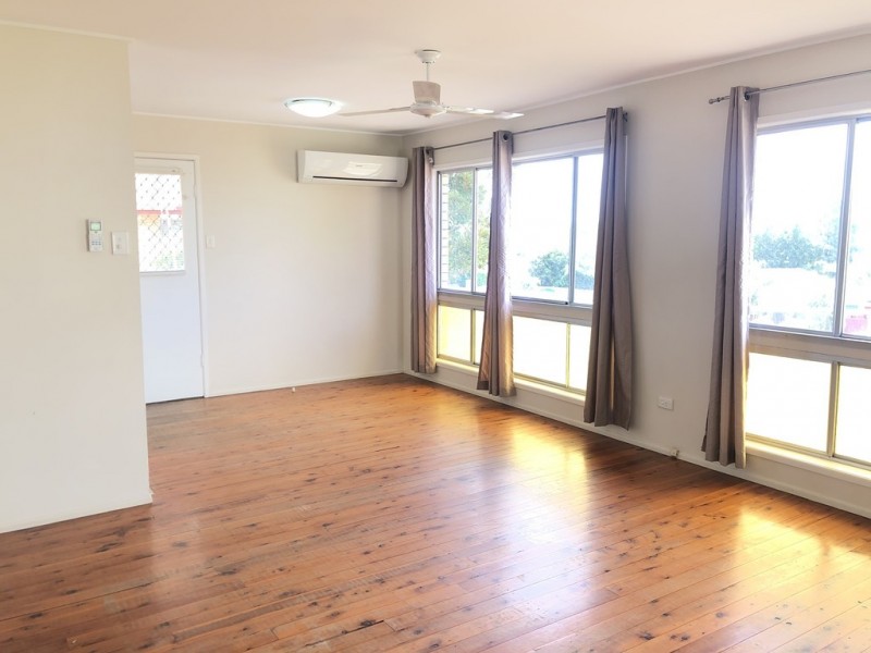 4 Cheltenham Street, Strathpine QLD 4500