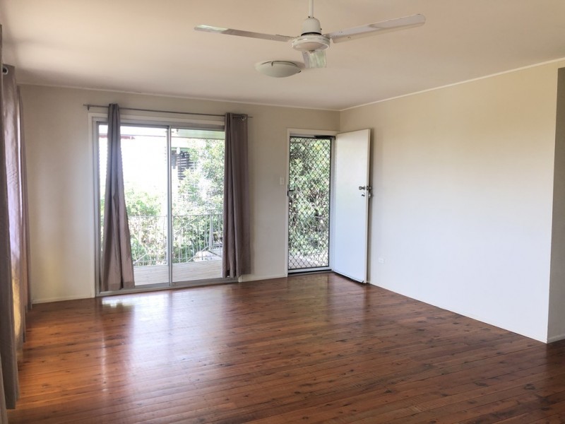 4 Cheltenham Street, Strathpine QLD 4500