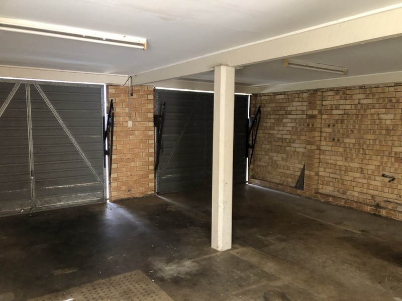 4 Cheltenham Street, Strathpine QLD 4500