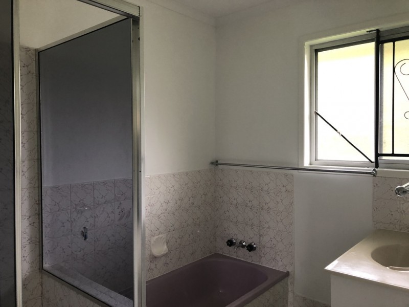 6 Robel Street, Strathpine QLD 4500