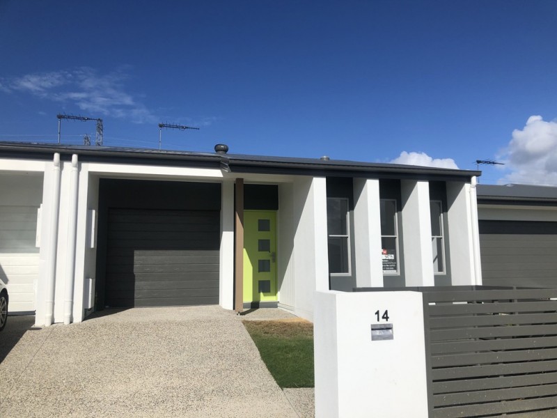 14 Rowley St, Strathpine QLD 4500
