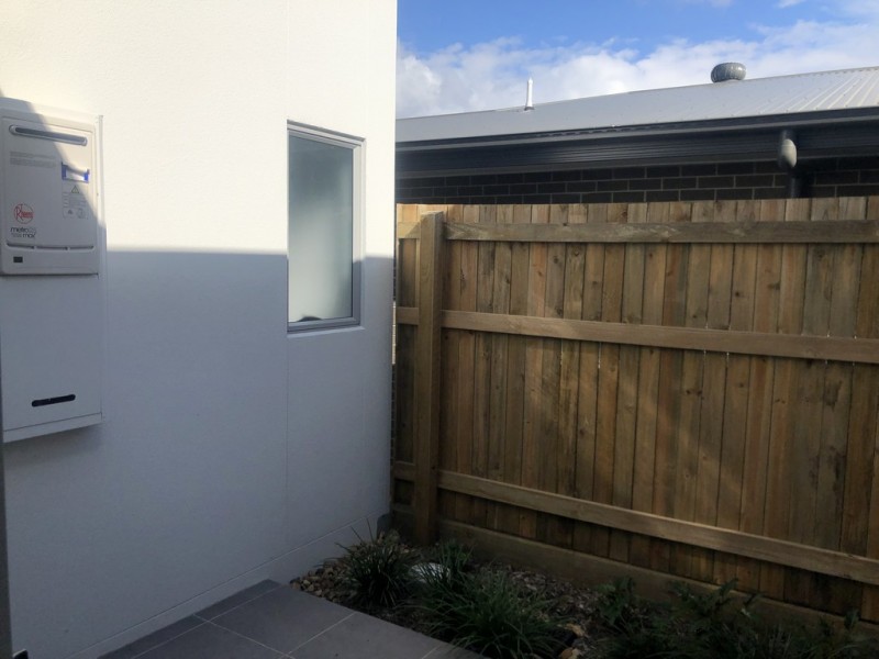 14 Rowley St, Strathpine QLD 4500