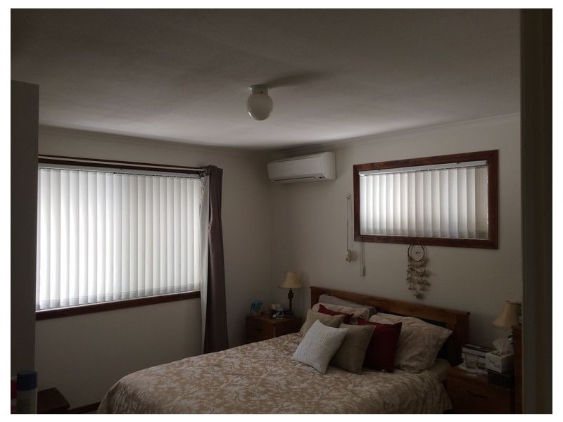 28 Livingstone Street, Strathpine QLD 4500