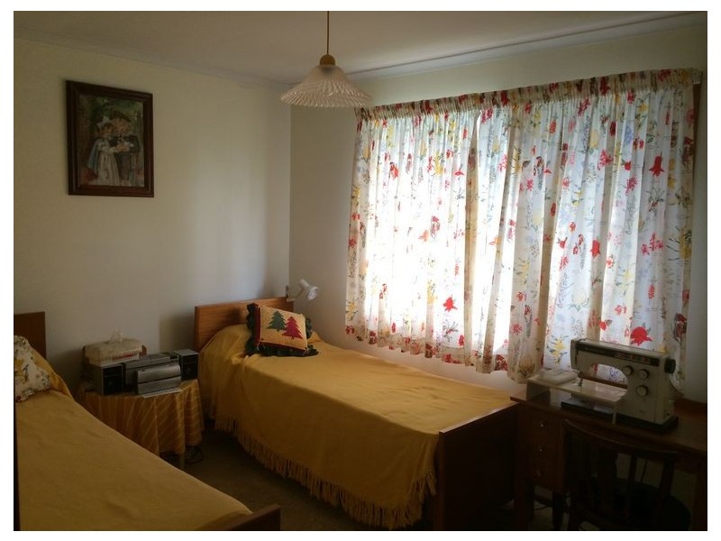 27 Vienna Way, Strathpine QLD 4500