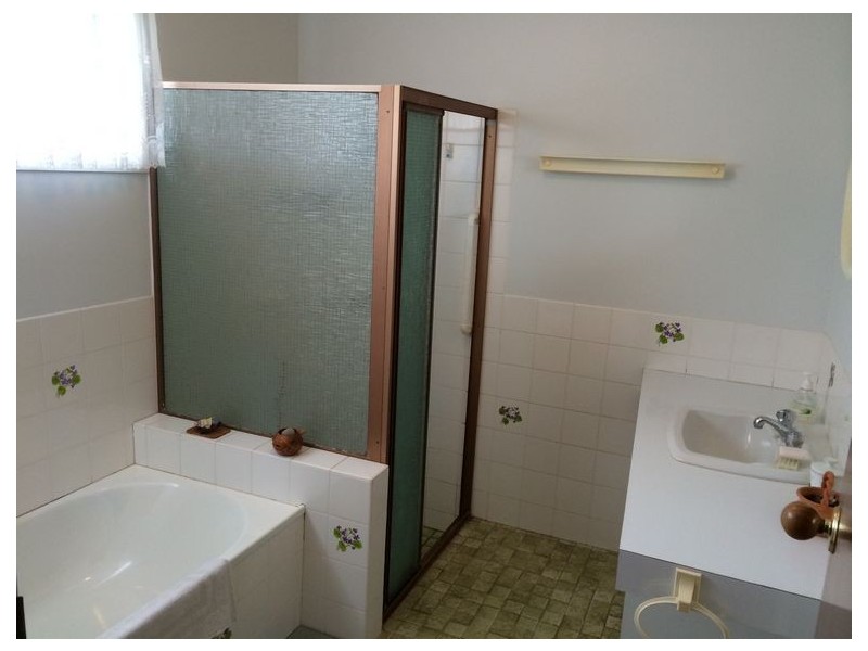 27 Vienna Way, Strathpine QLD 4500