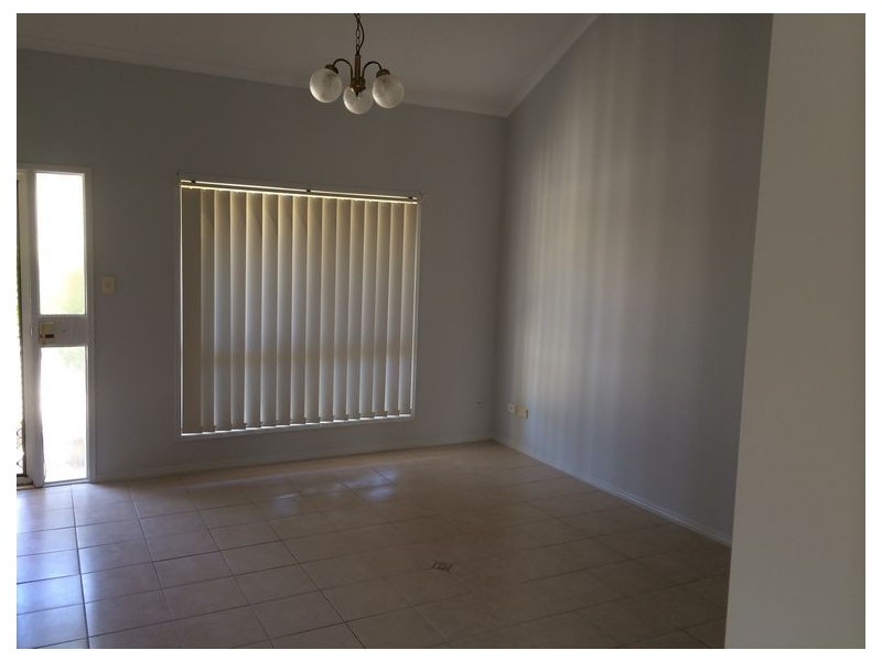 76D 26-28 Mecklem, Strathpine QLD 4500