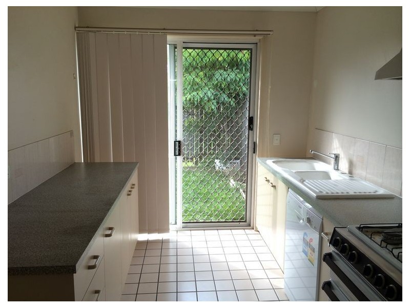 10 Bakarnis Court, Brendale QLD 4500