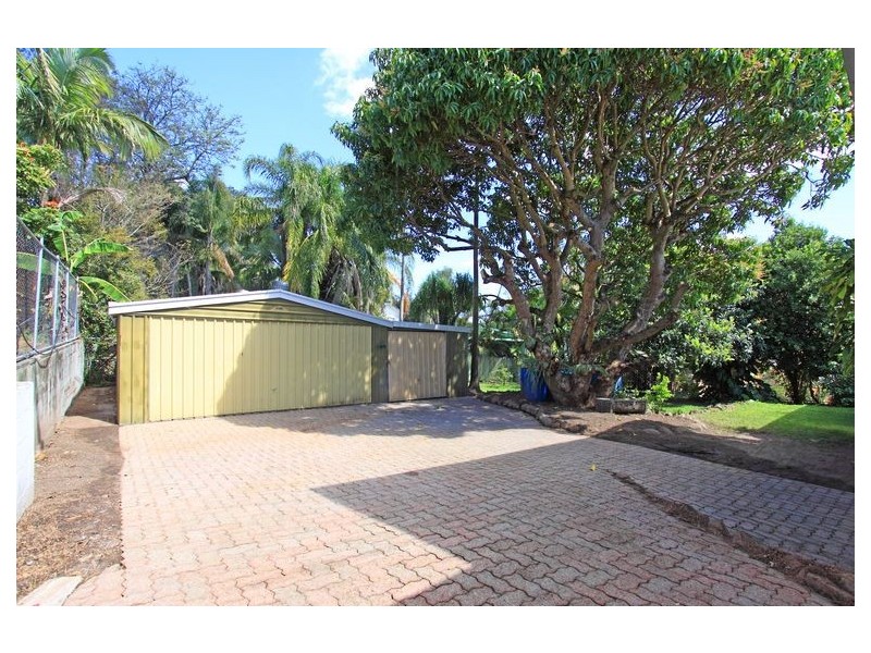 6 Bann Street, Stafford Heights QLD 4053