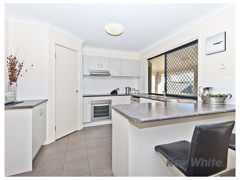 16 Tenzing Court, Warner QLD 4500