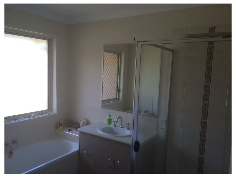 16 Catalina Avenue, Bray Park QLD 4500