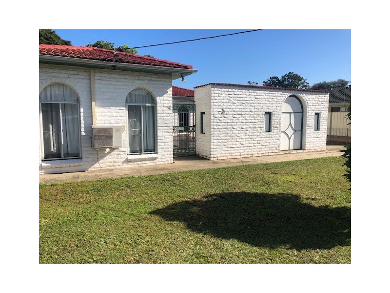 5 Johnson Street, Kallangur QLD 4503
