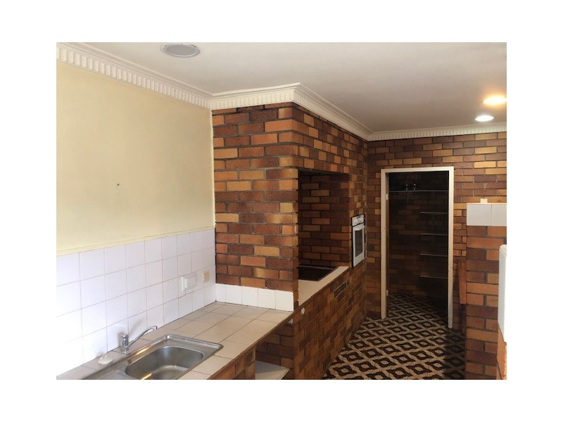 5 Johnson Street, Kallangur QLD 4503