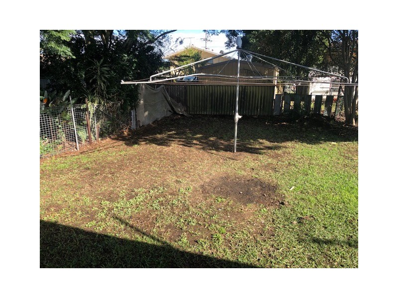 5 Johnson Street, Kallangur QLD 4503