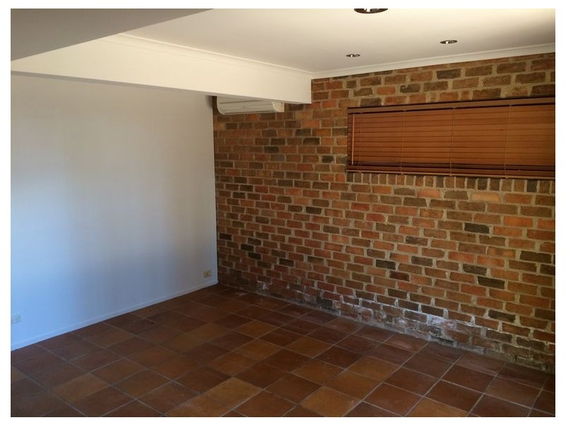 101 Bradley Street, Spring Hill QLD 4000