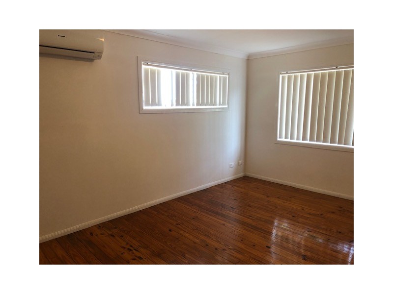 2/505 Gympie Road, Strathpine QLD 4500