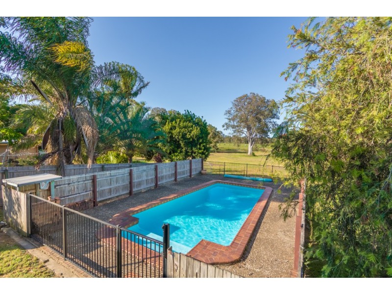 61 Shakespeare Parade, Strathpine QLD 4500