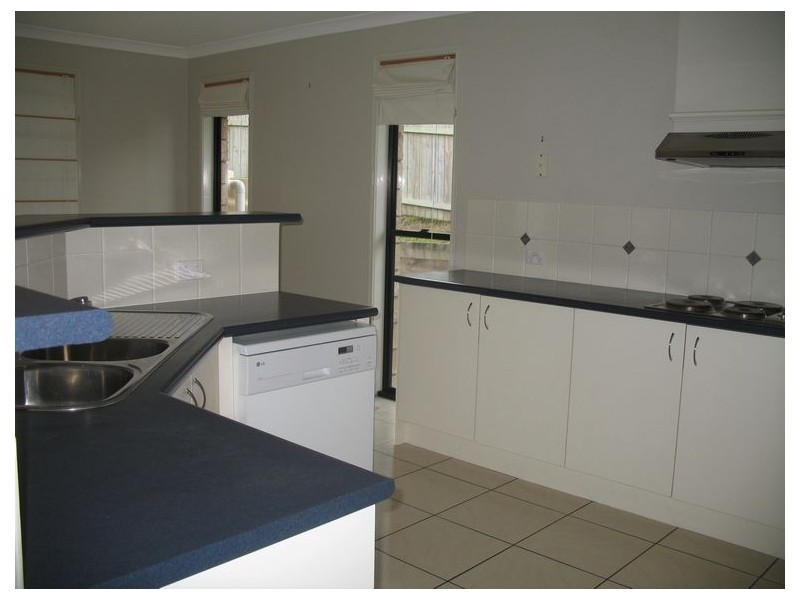 10 Catani Court, Warner QLD 4500