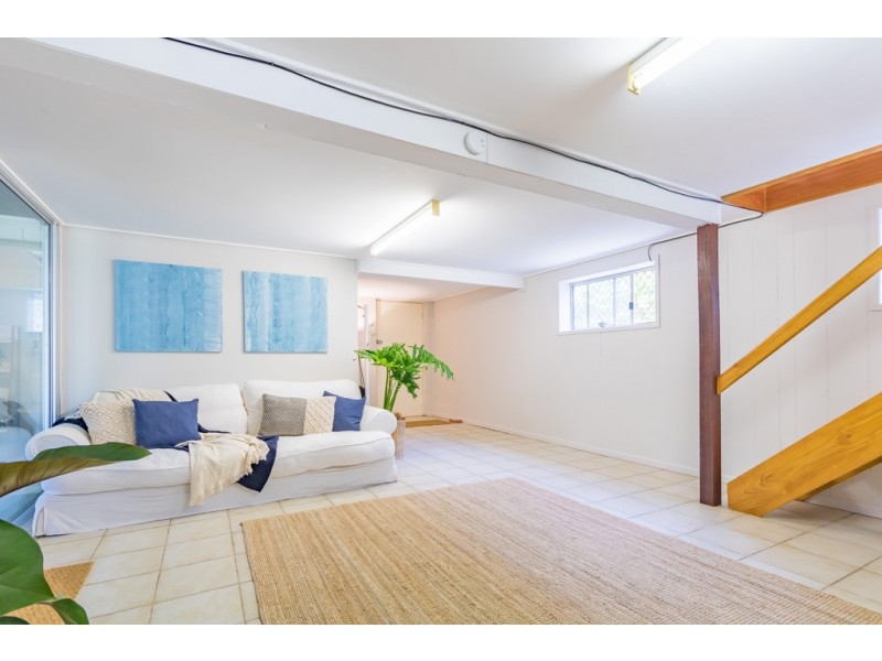 42 Fox Street, Strathpine QLD 4500